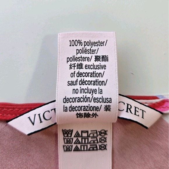 Victoria's Secret Red Satin Love Camisole Top Size XL Valentine's Day Lingerie - Picture 6 of 9